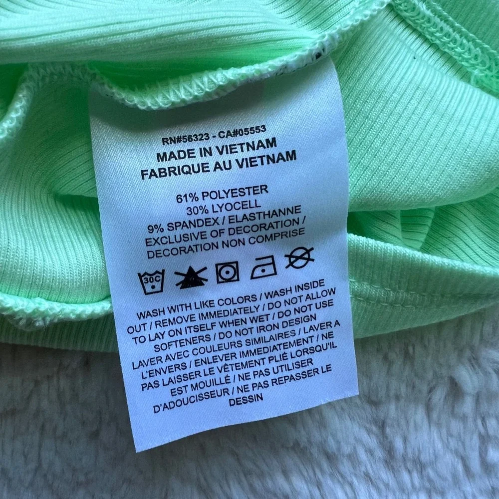 Nike Women's Ribbed Crop Tank Top Lime Green Swoosh Racerback Sleeveless Small